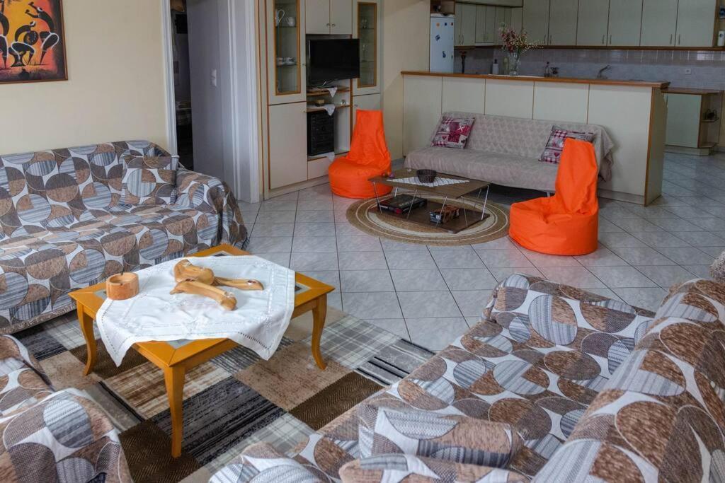 Dimitri'S Mountain House Apartment Karpenísion Екстериор снимка
