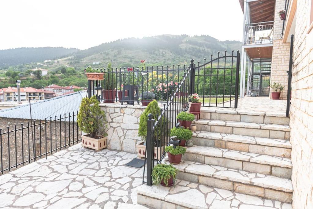 Dimitri'S Mountain House Apartment Karpenísion Екстериор снимка